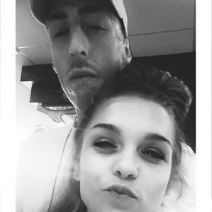 Meet your Posher, Trace